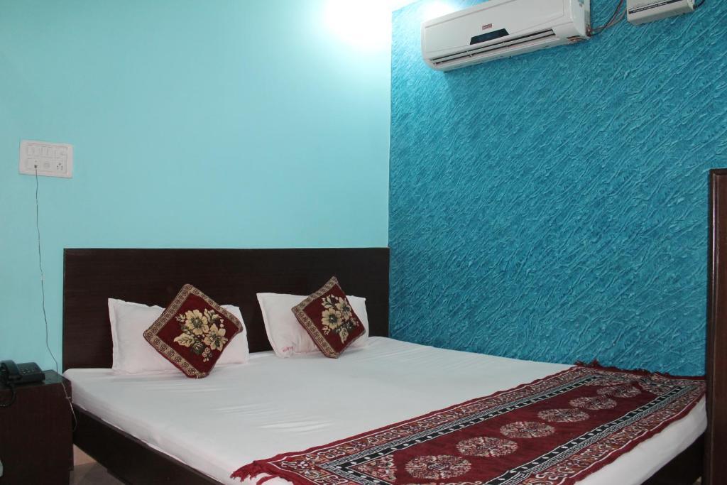 Hotel Hridey Inn New Delhi Buitenkant foto