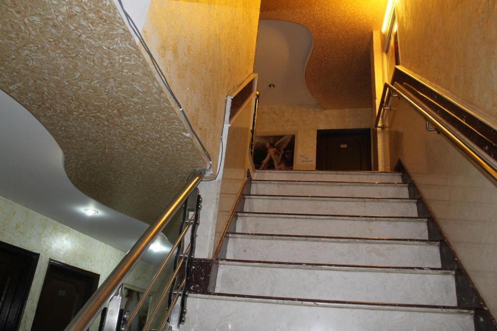 Hotel Hridey Inn New Delhi Buitenkant foto